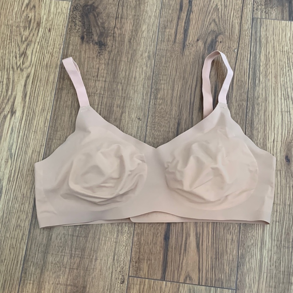Knix Padded V-Neck Bra